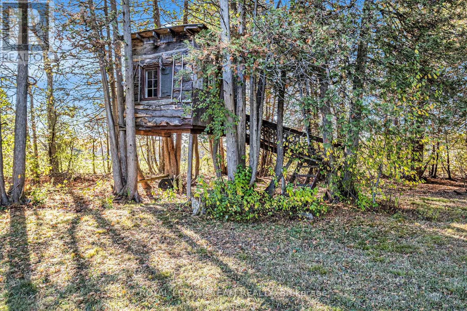 2249 Mcgovern Road W