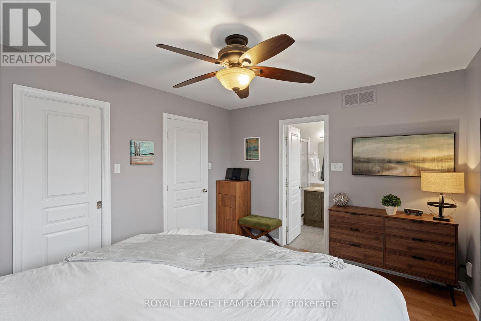 173 West Village Private