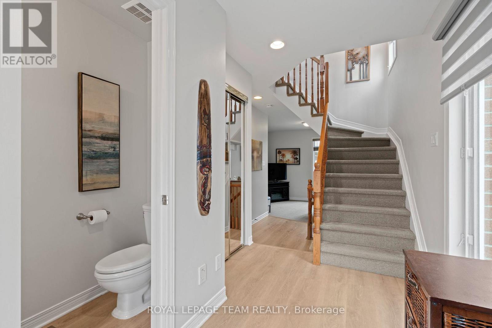 173 West Village Private