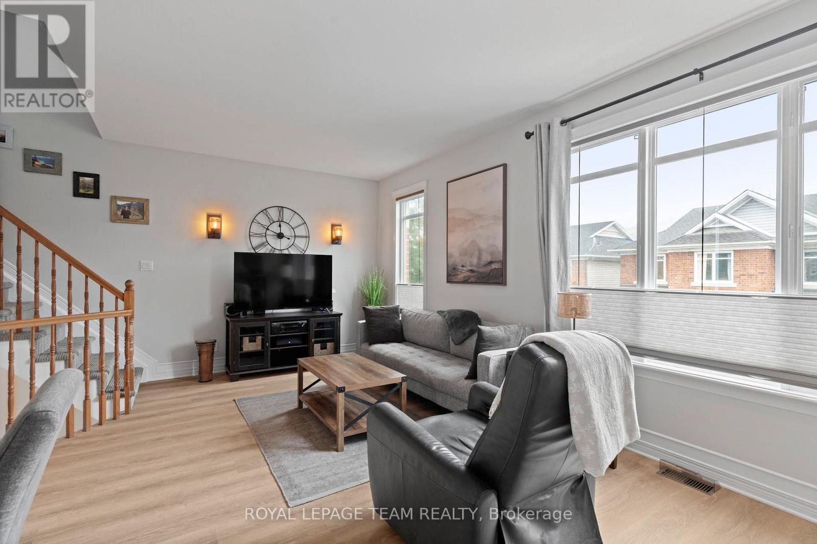 173 West Village Private