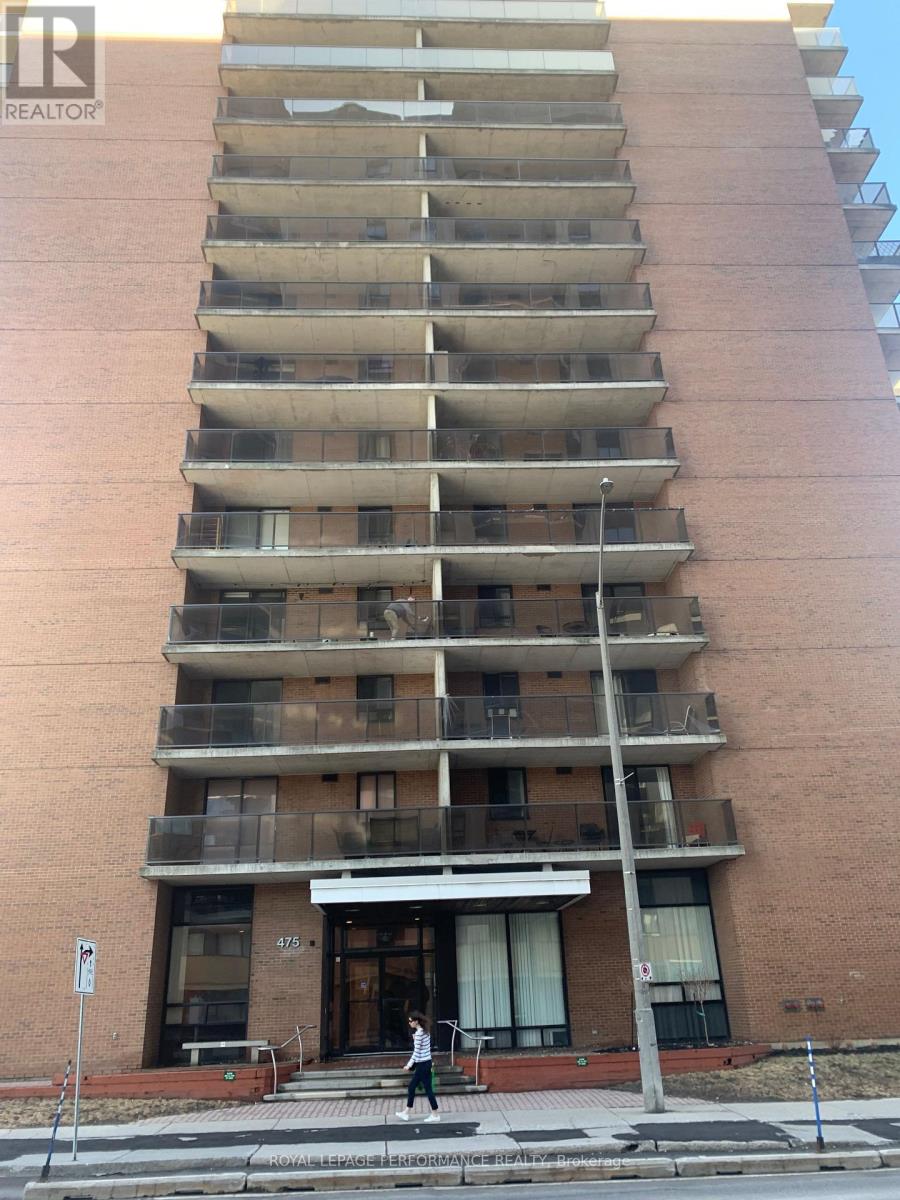 1107 - 475 Laurier Avenue W