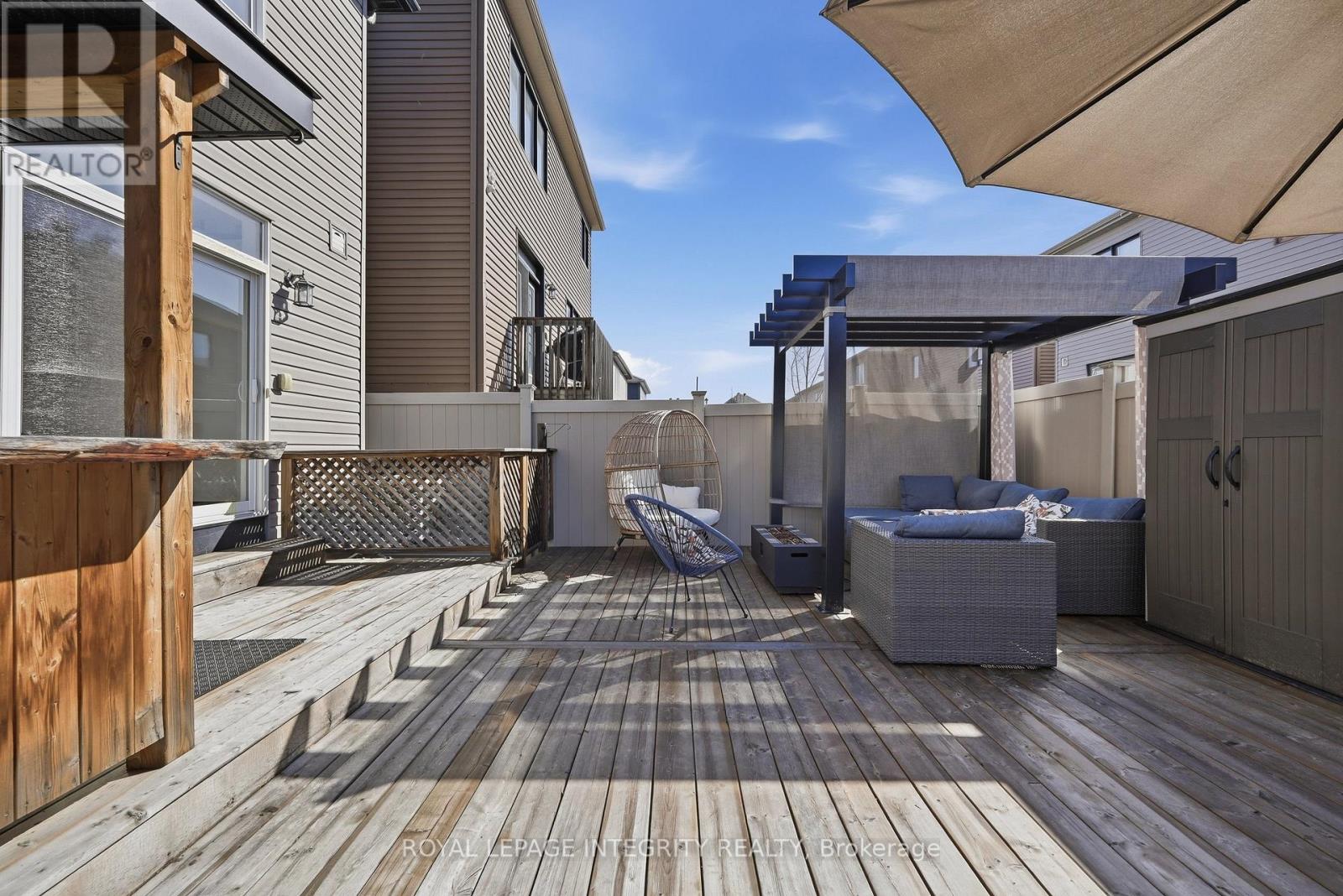 525 Yellow Birch Street