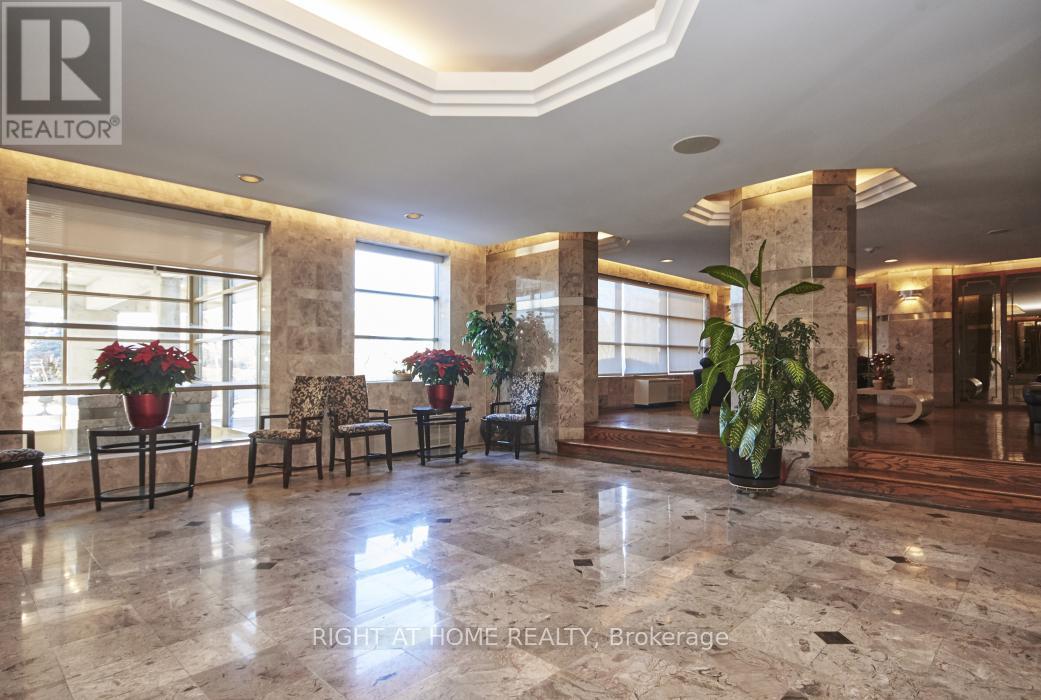 909 - 2759 Carousel Crescent