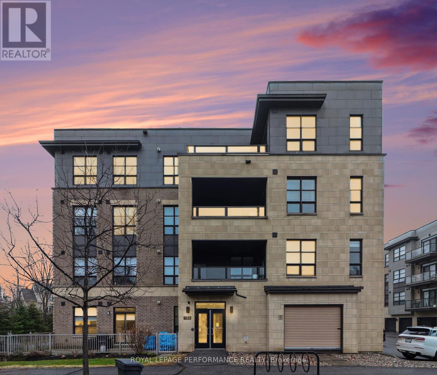 403 - 120 Montblanc Private