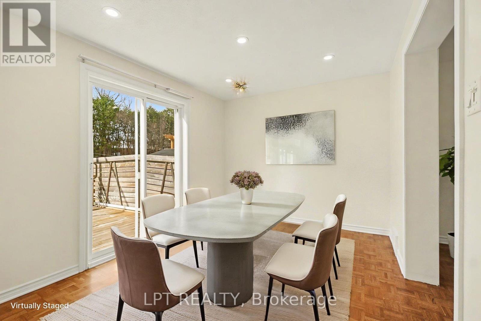 38 Lindhurst Crescent