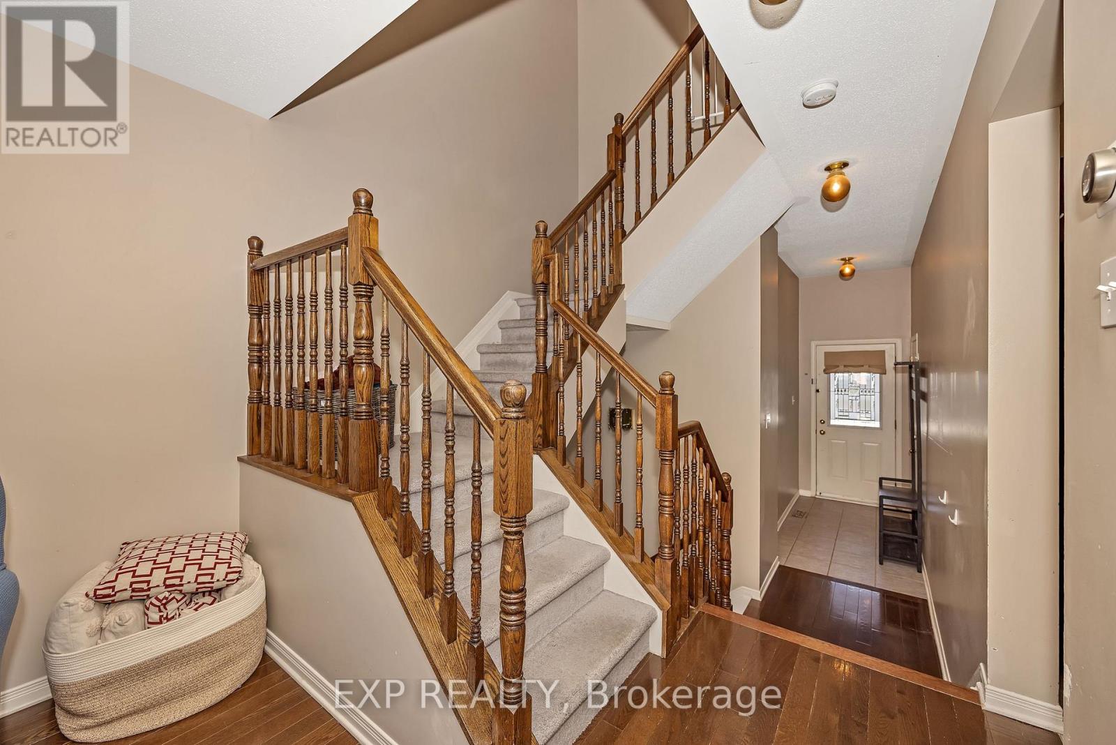 359 Bakewell Crescent