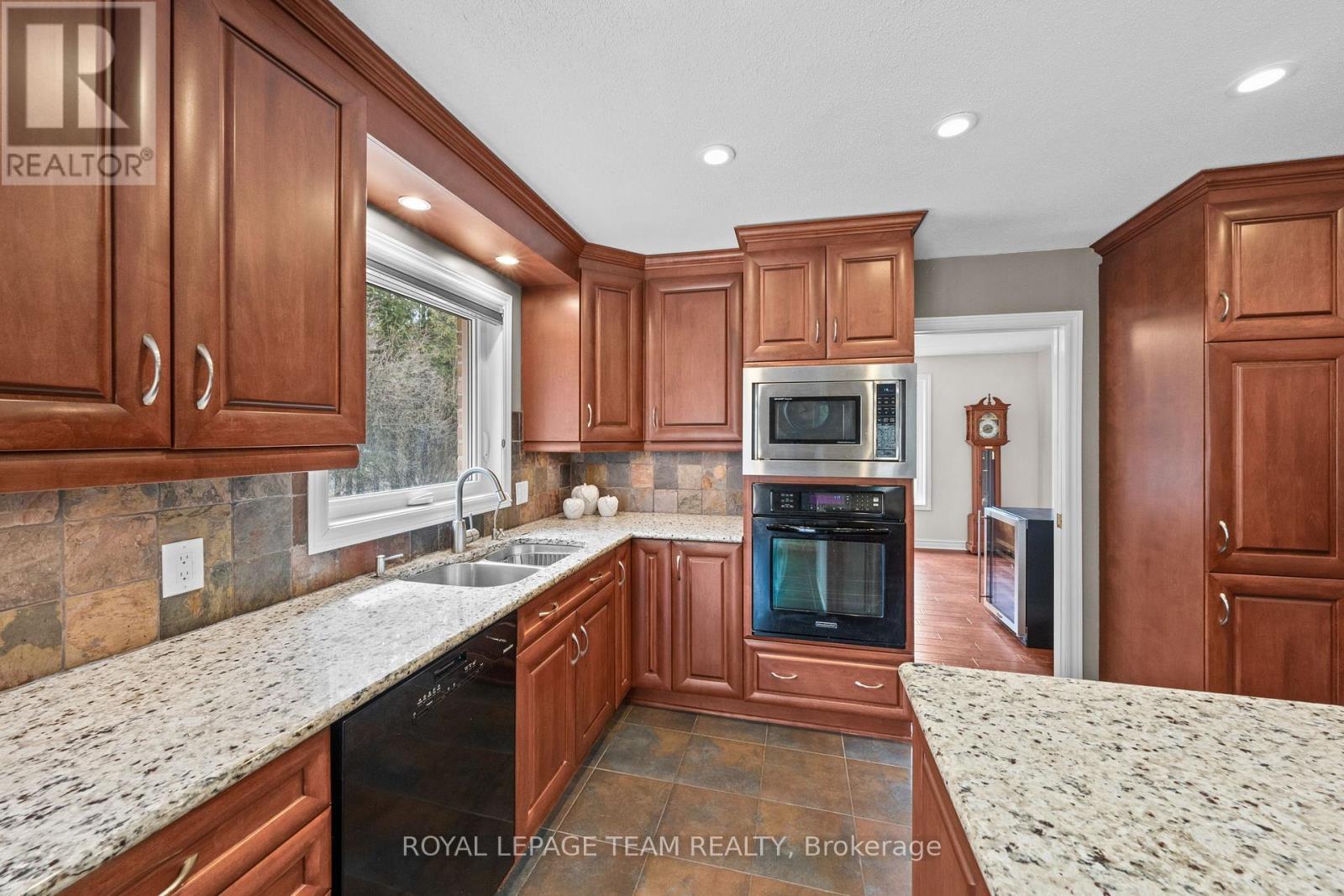 6584 Harvest Grove Drive