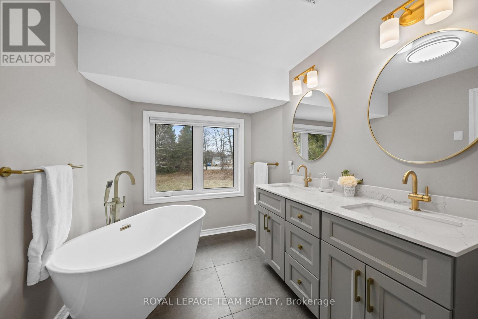 6584 Harvest Grove Drive