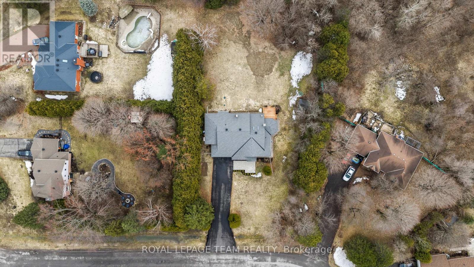 6584 Harvest Grove Drive