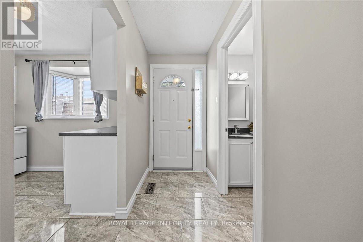 C - 1771 Lamoureux Drive