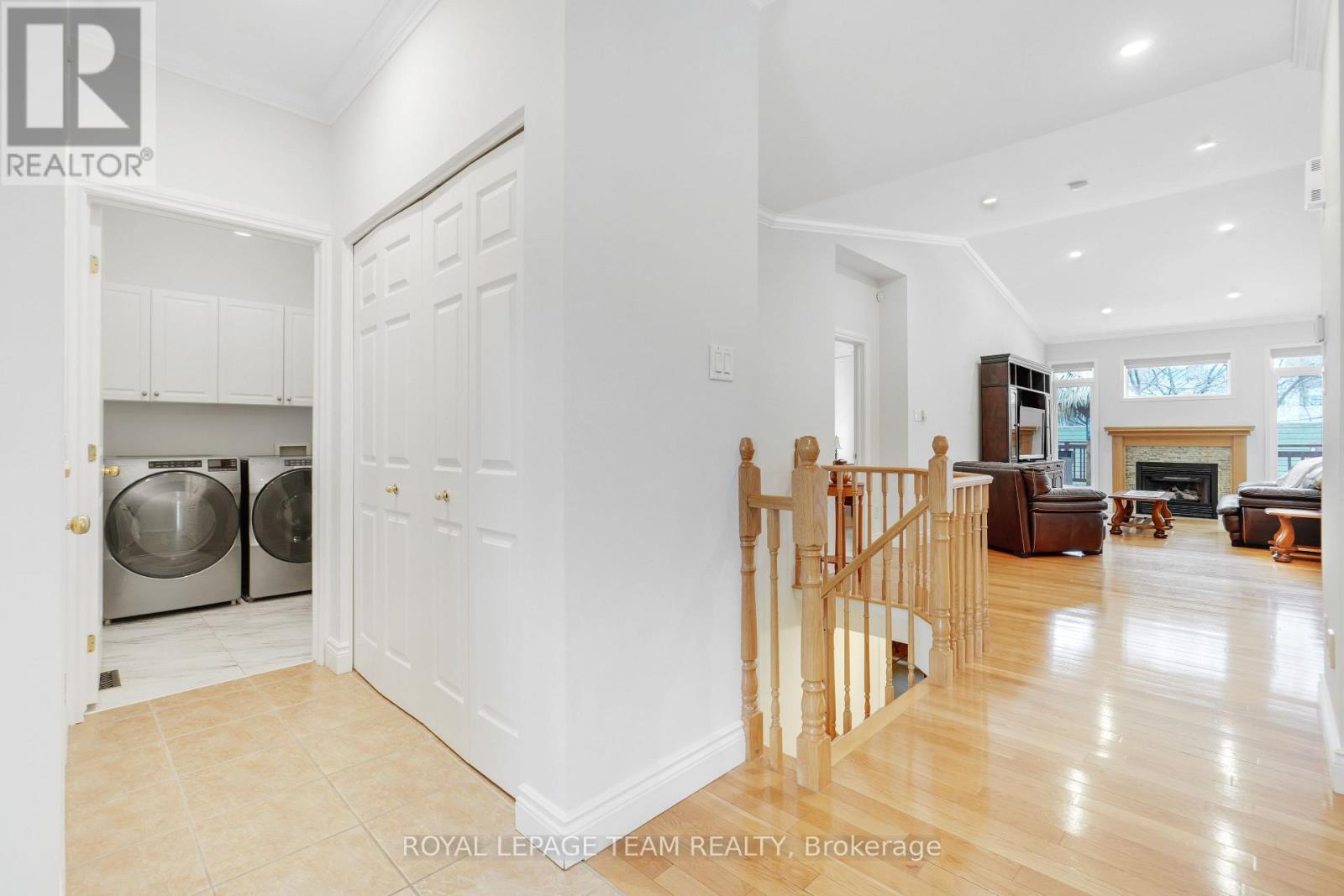 114 Bartlett Private