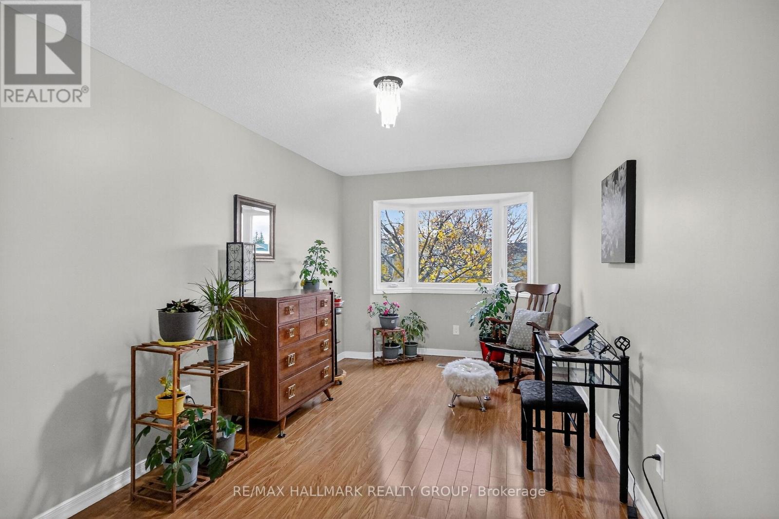 110 Hunter's Glen Crescent