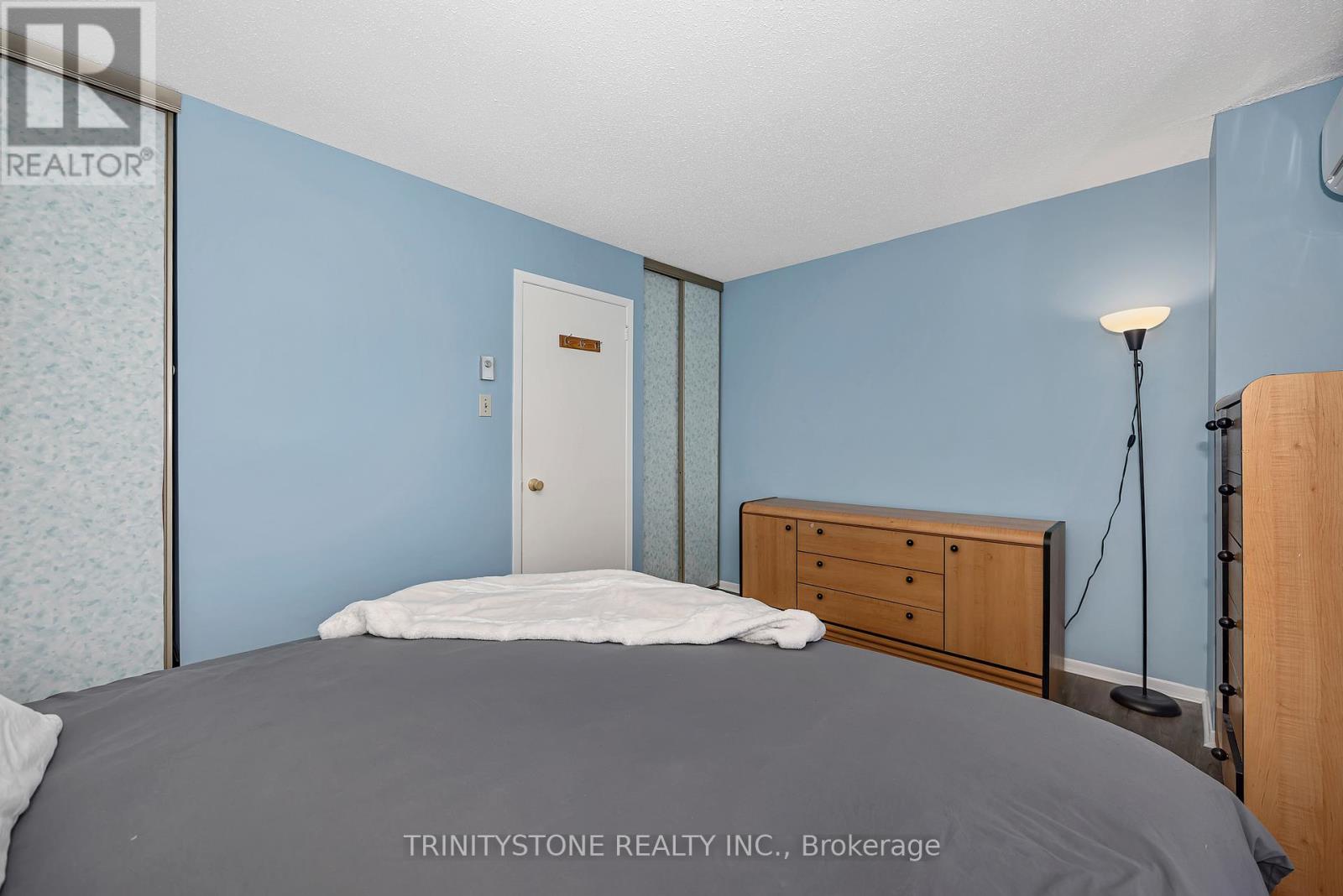 57 - 811 Connaught Avenue