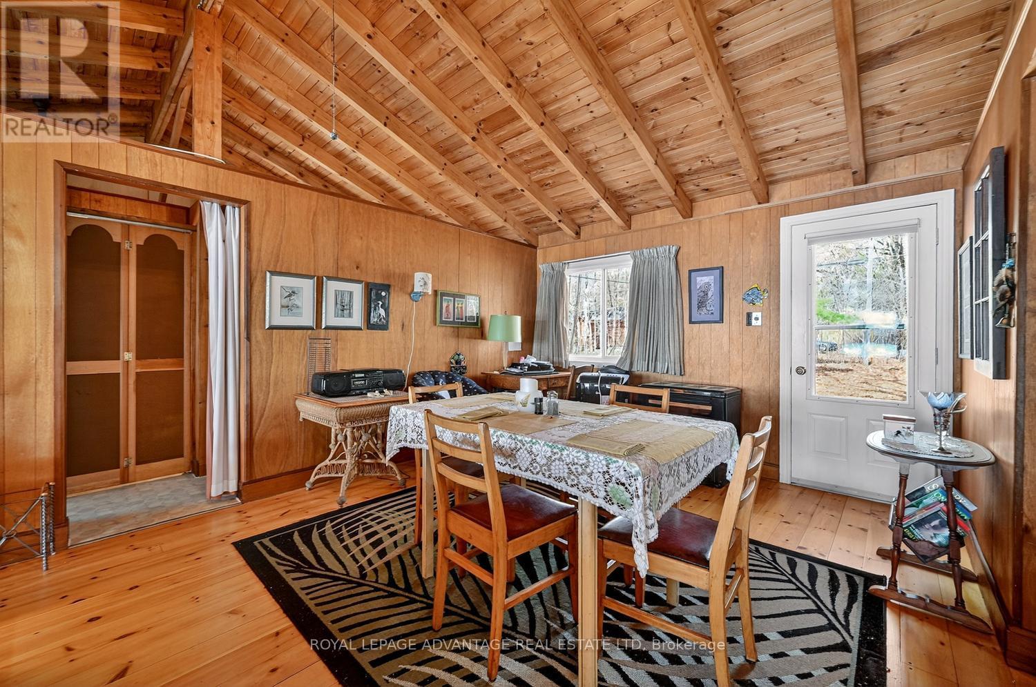 22 Beckwith Street South