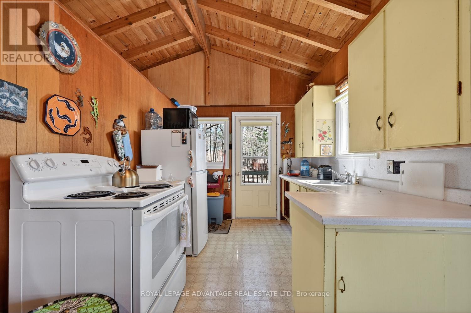 22 Beckwith Street South