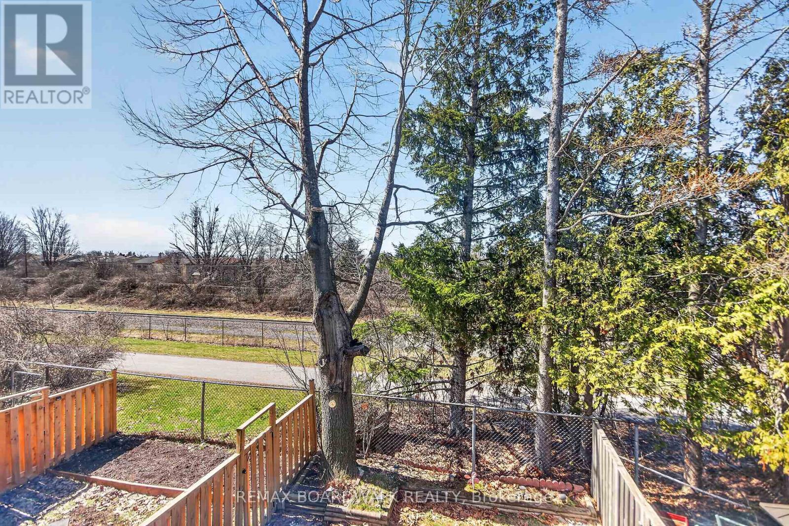 10 - 47 Sunridge Lane