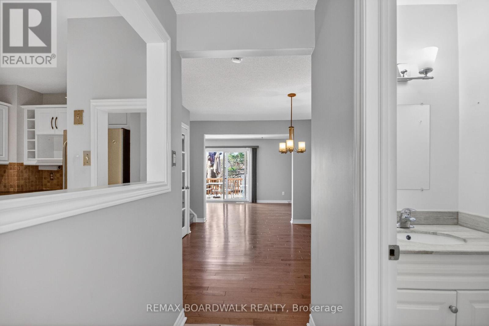 10 - 47 Sunridge Lane