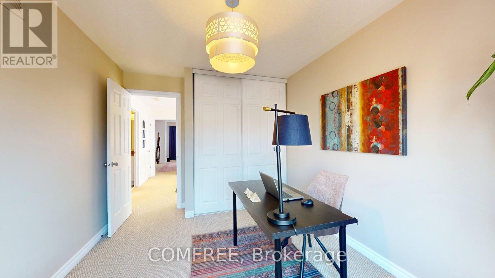 239 Hunterbrook Street