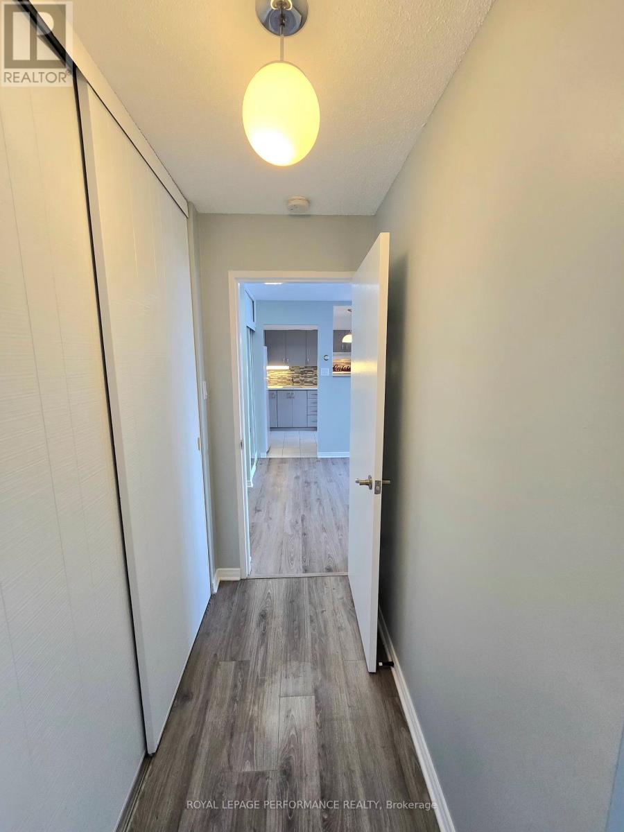 1113 - 20 Chesterton Drive