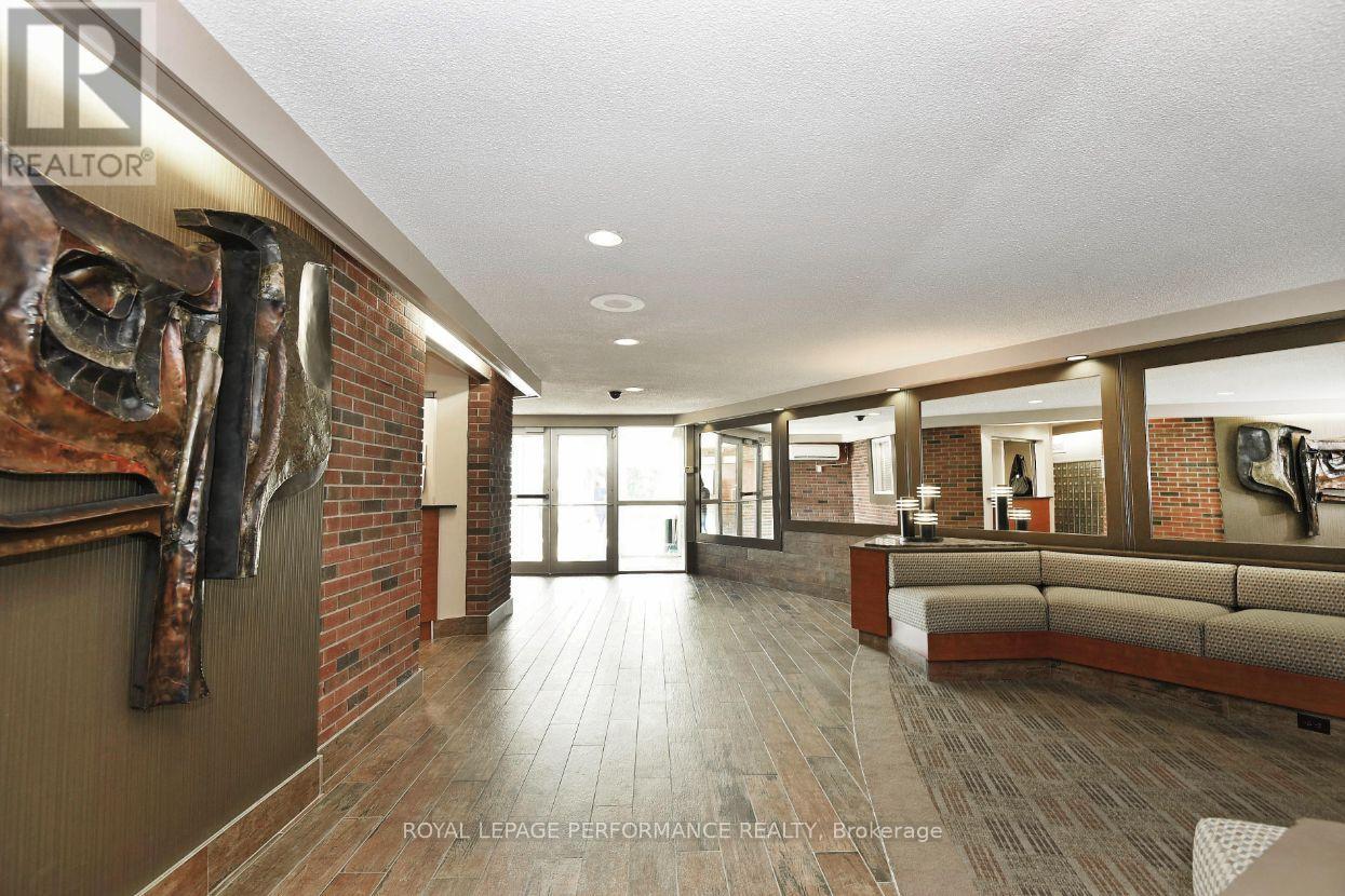 1113 - 20 Chesterton Drive