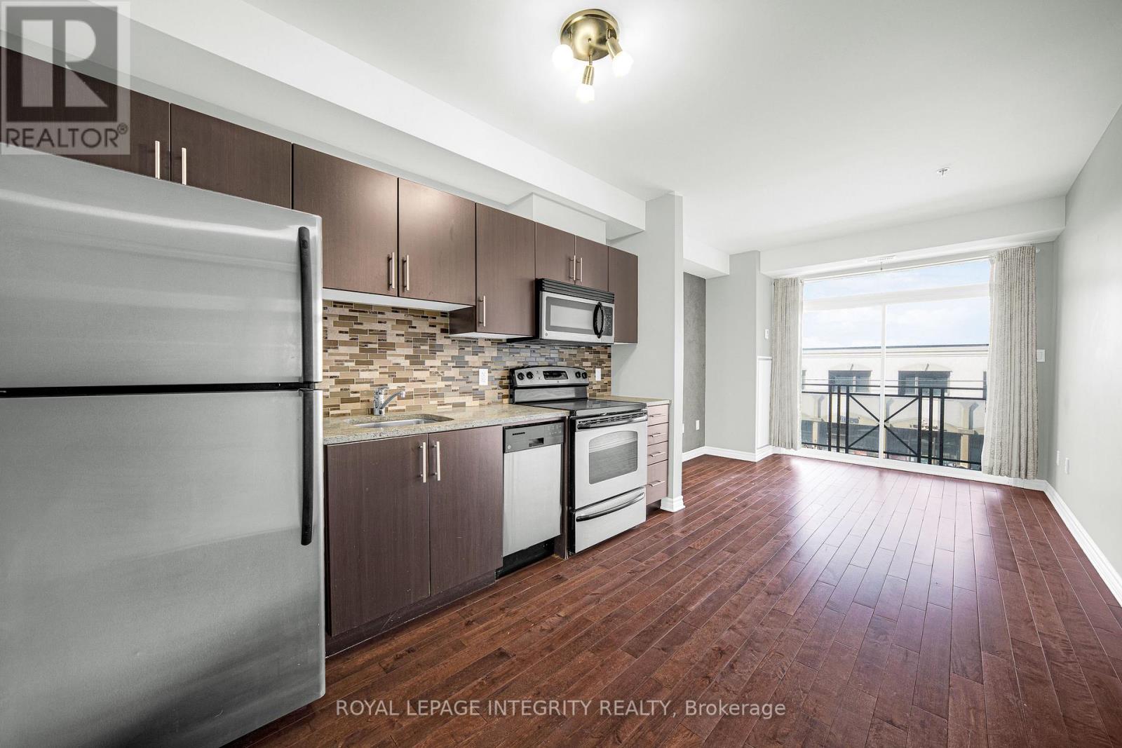 320 - 429 Kent Street