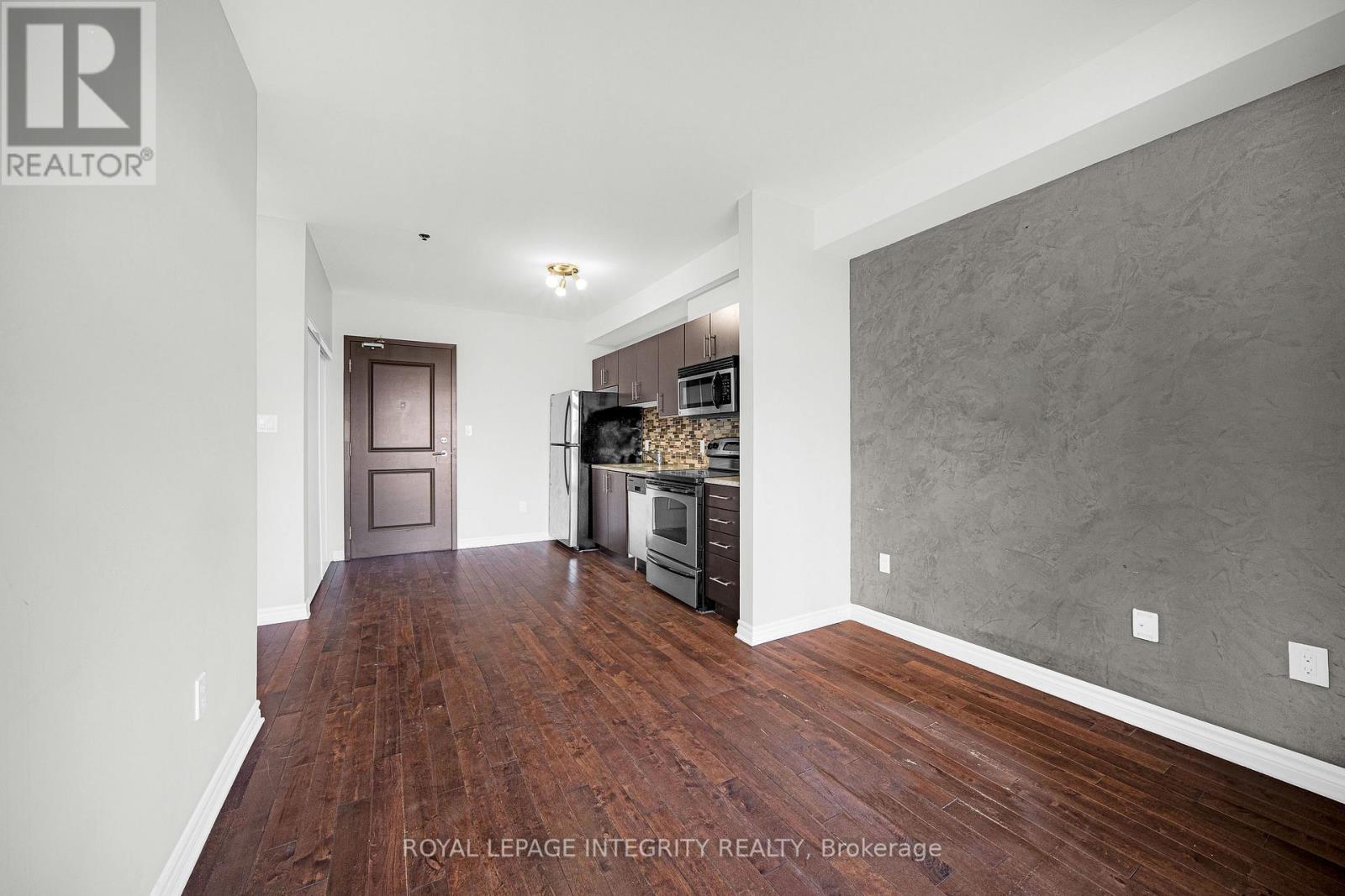 320 - 429 Kent Street