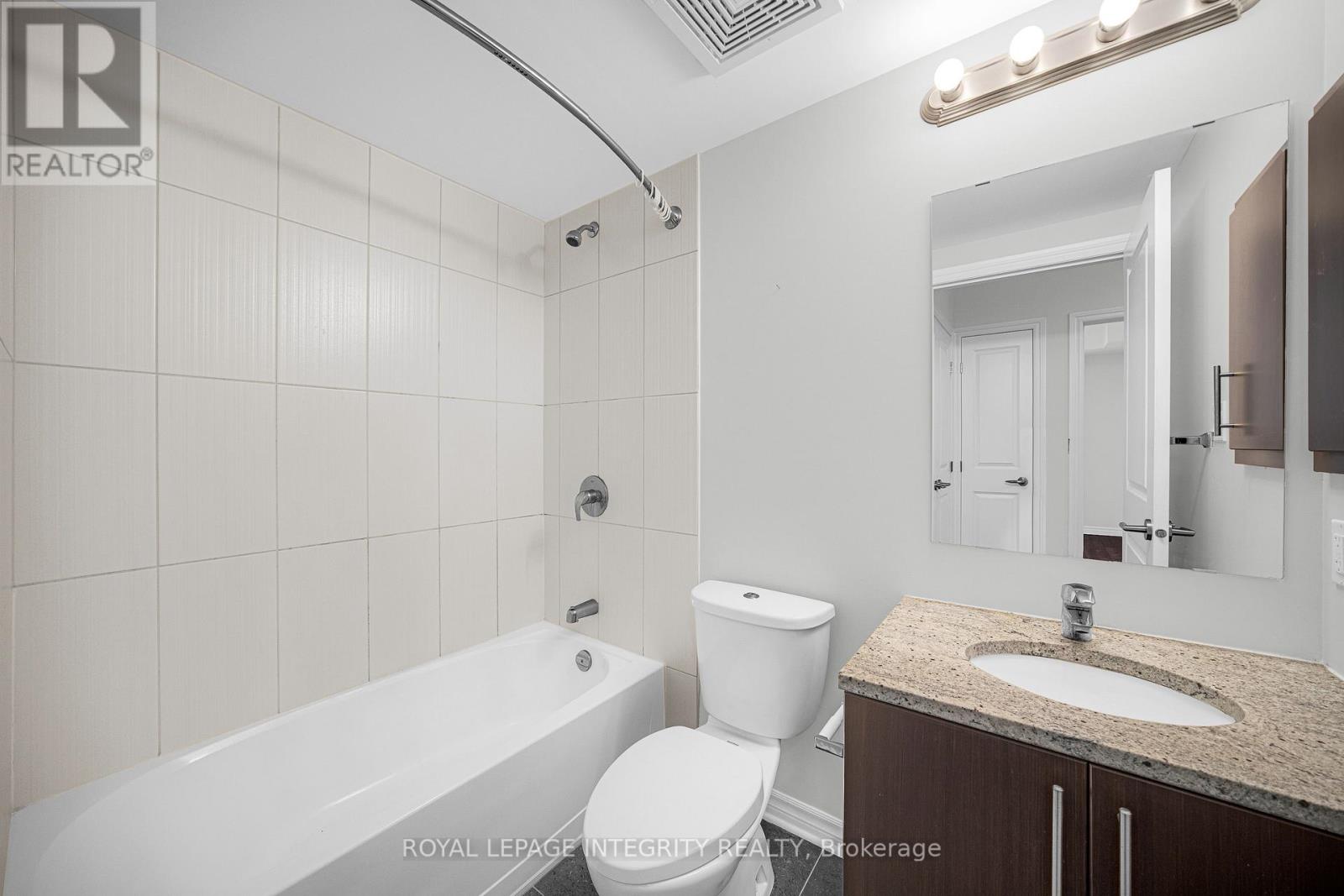 320 - 429 Kent Street