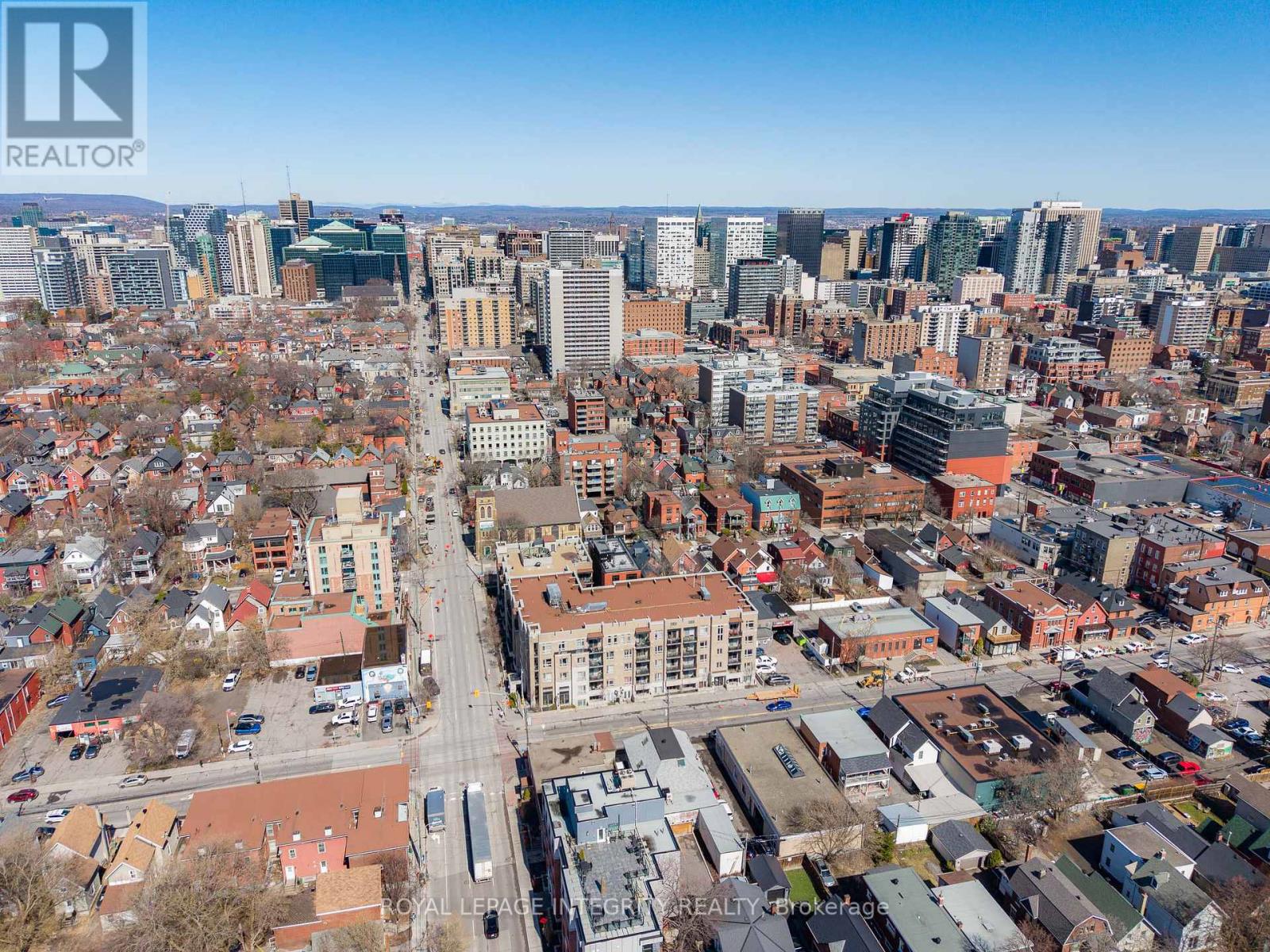 320 - 429 Kent Street