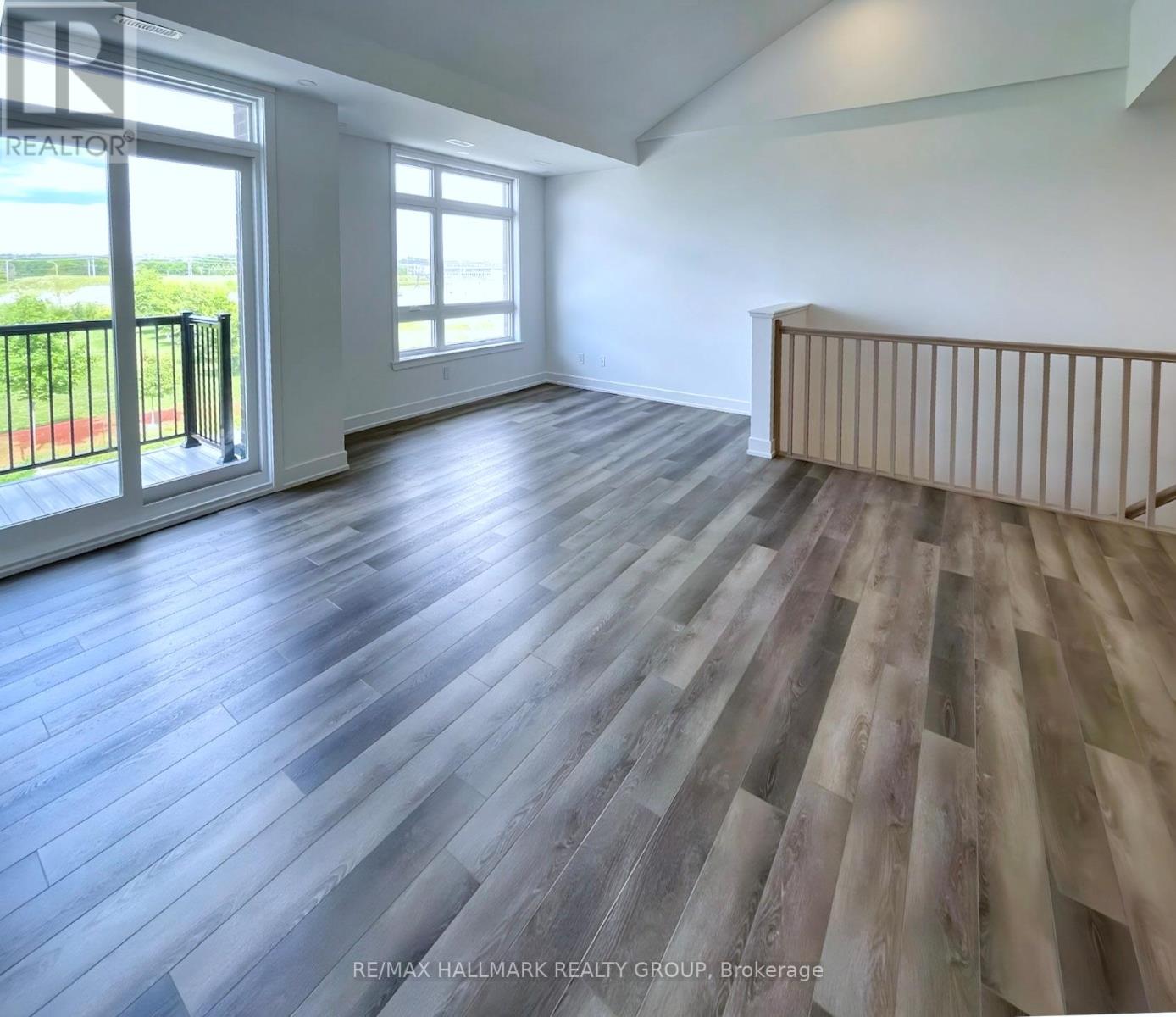 I - 300 Tulum Crescent