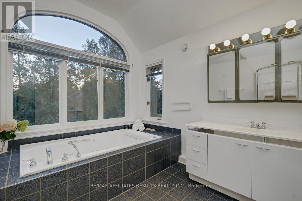 30 Pentland Crescent