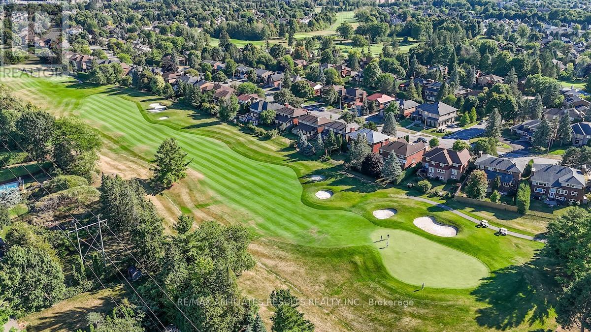 30 Pentland Crescent