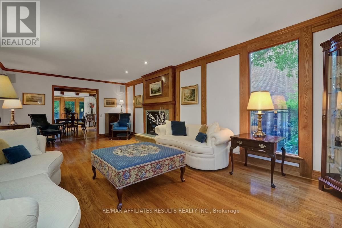 30 Pentland Crescent