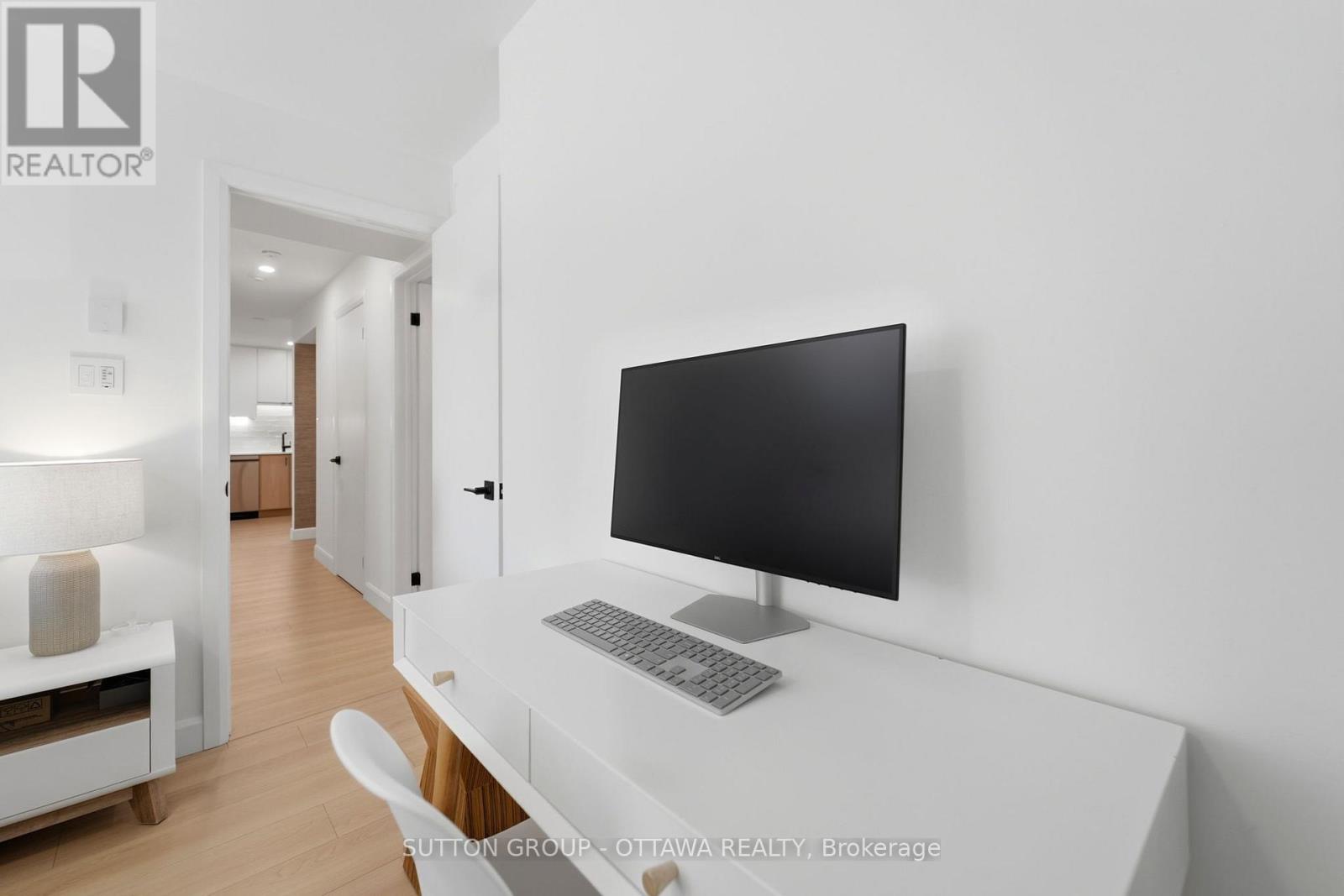 101 - 268 Lorry Greenberg Drive