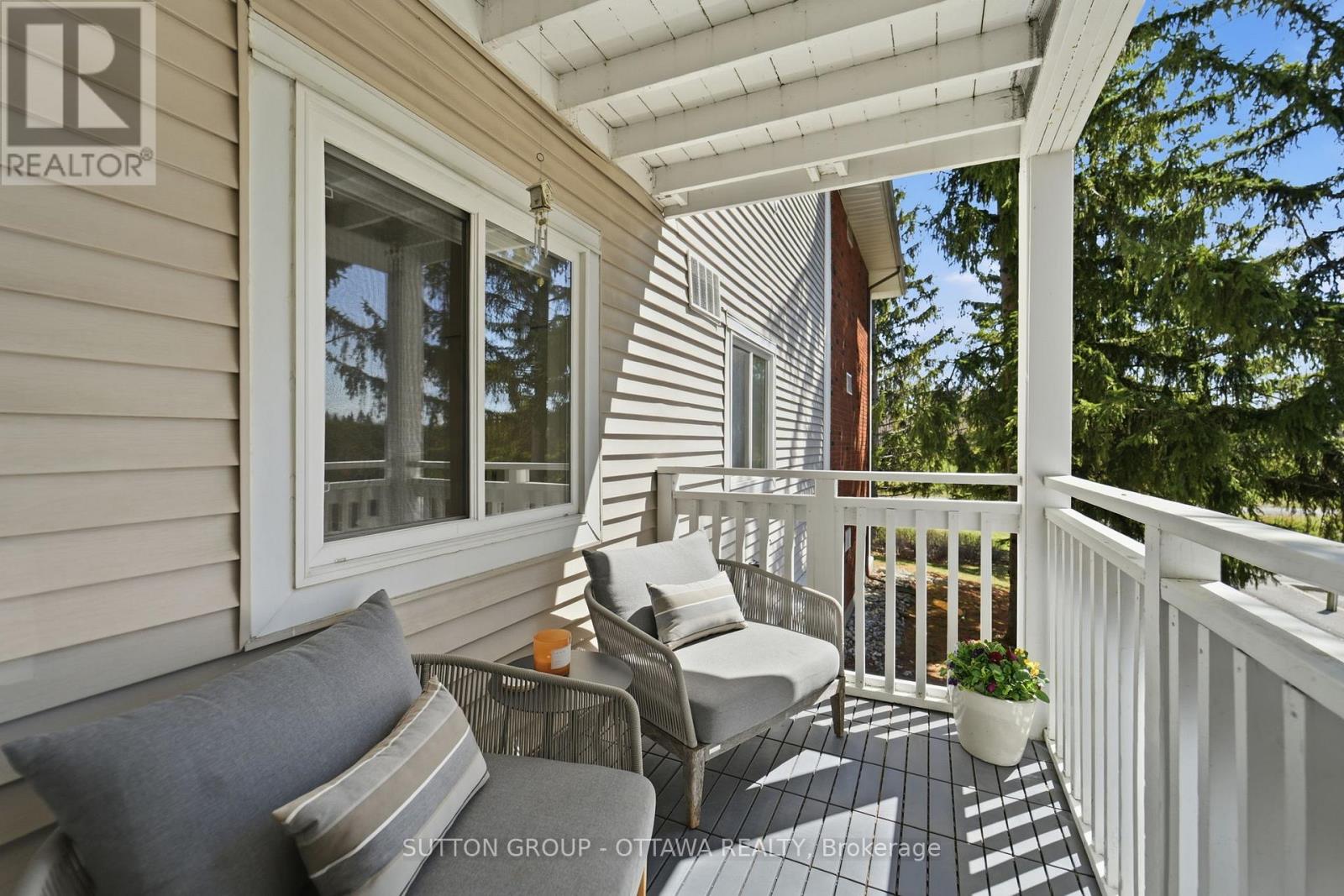 101 - 268 Lorry Greenberg Drive