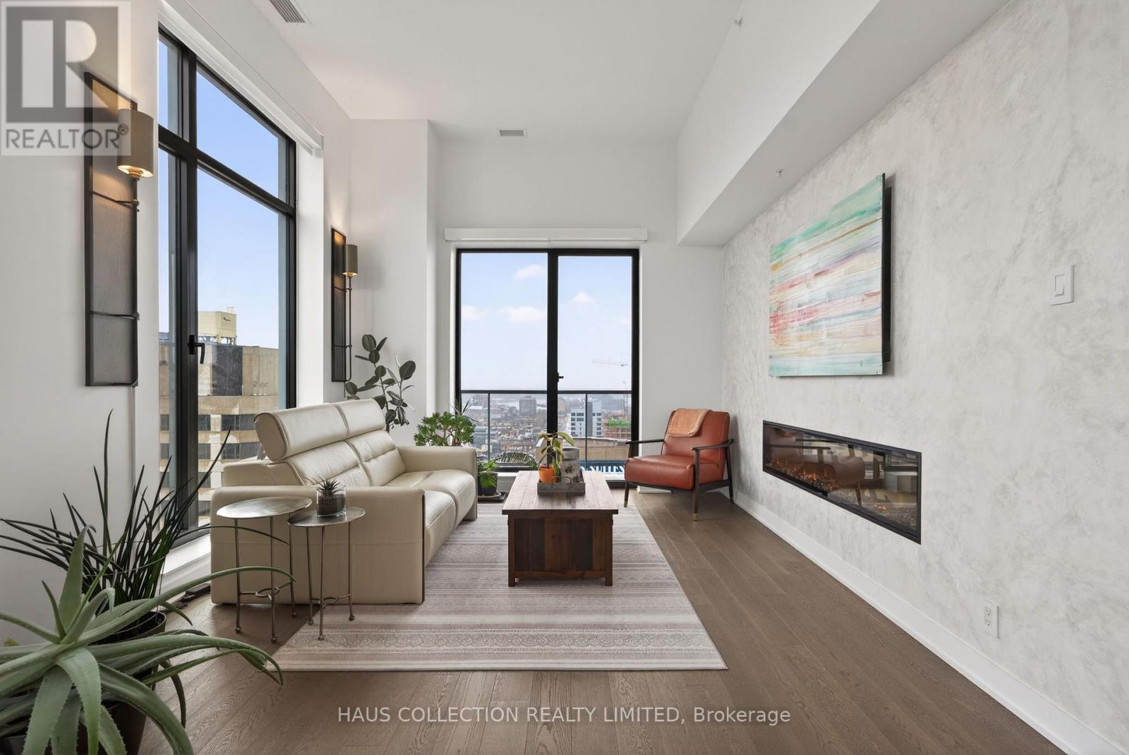 Ph2302 - 20 Daly Avenue