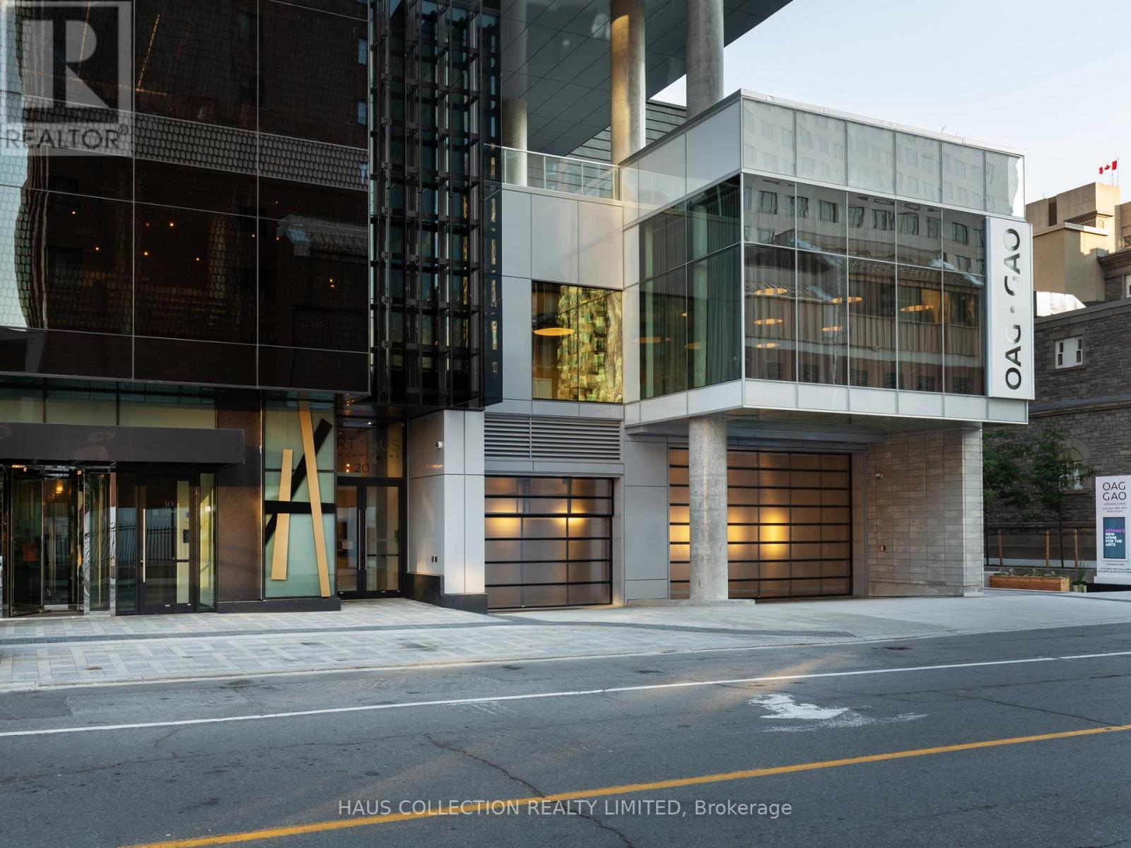 Ph2302 - 20 Daly Avenue