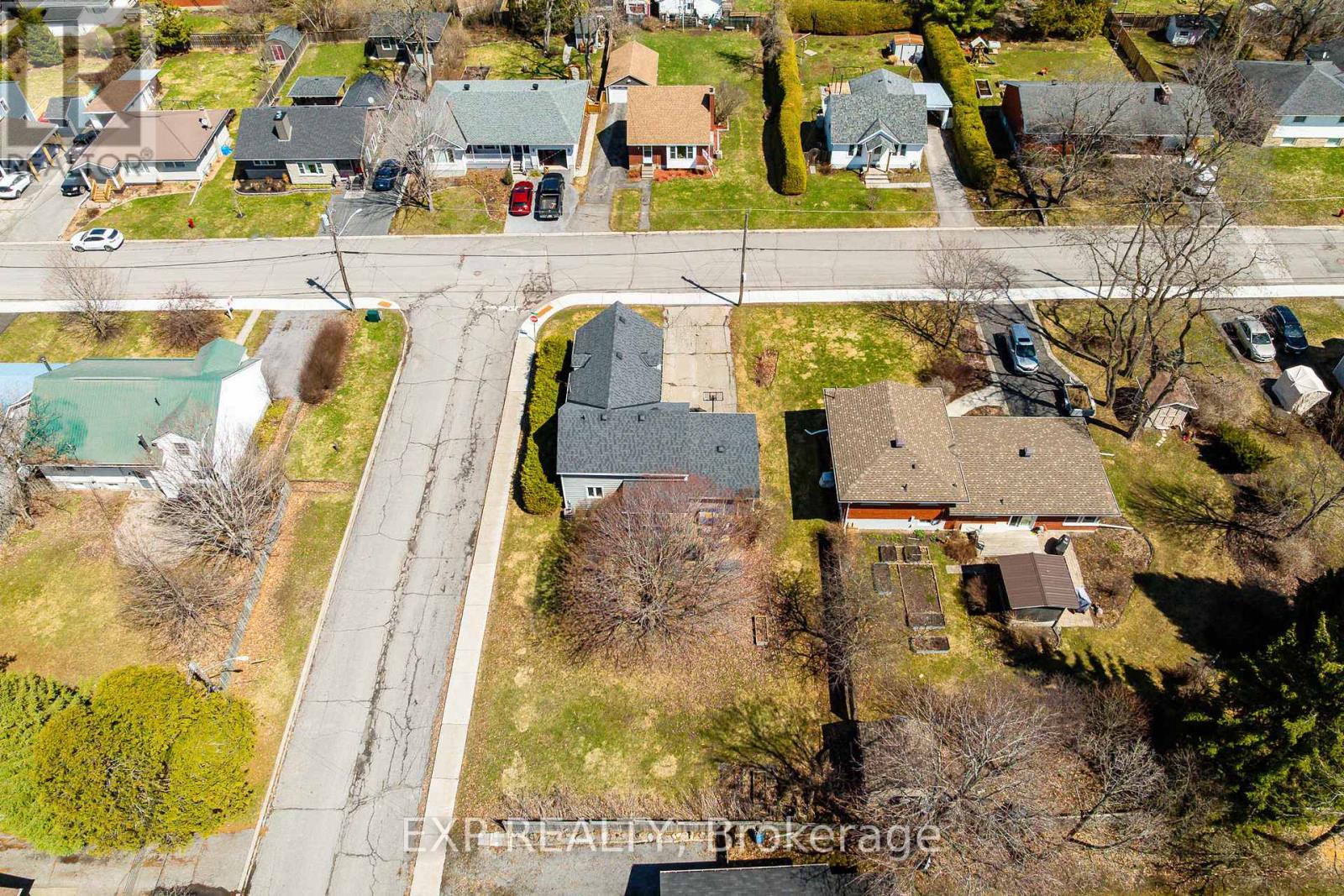 308 St George Street