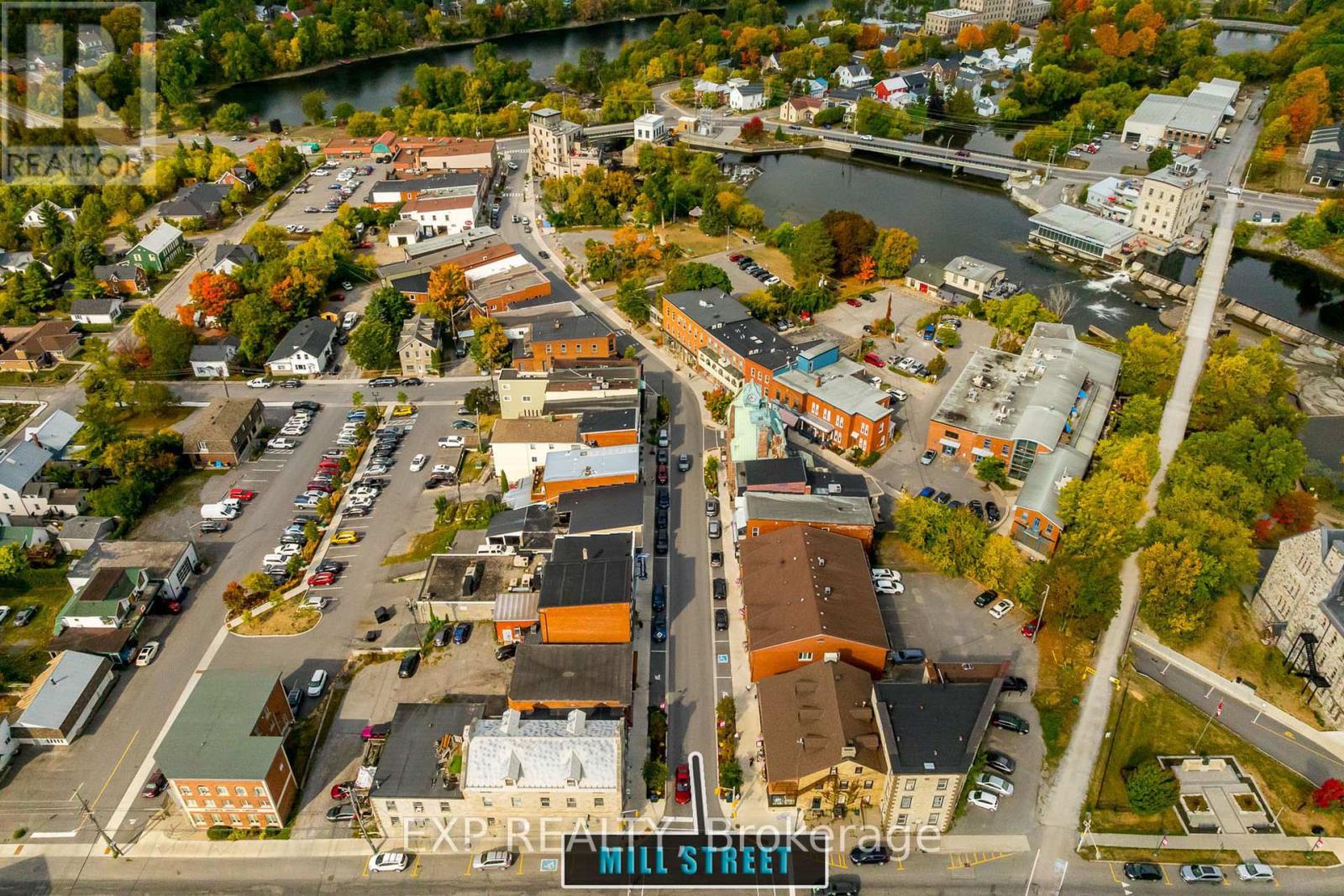 308 St George Street