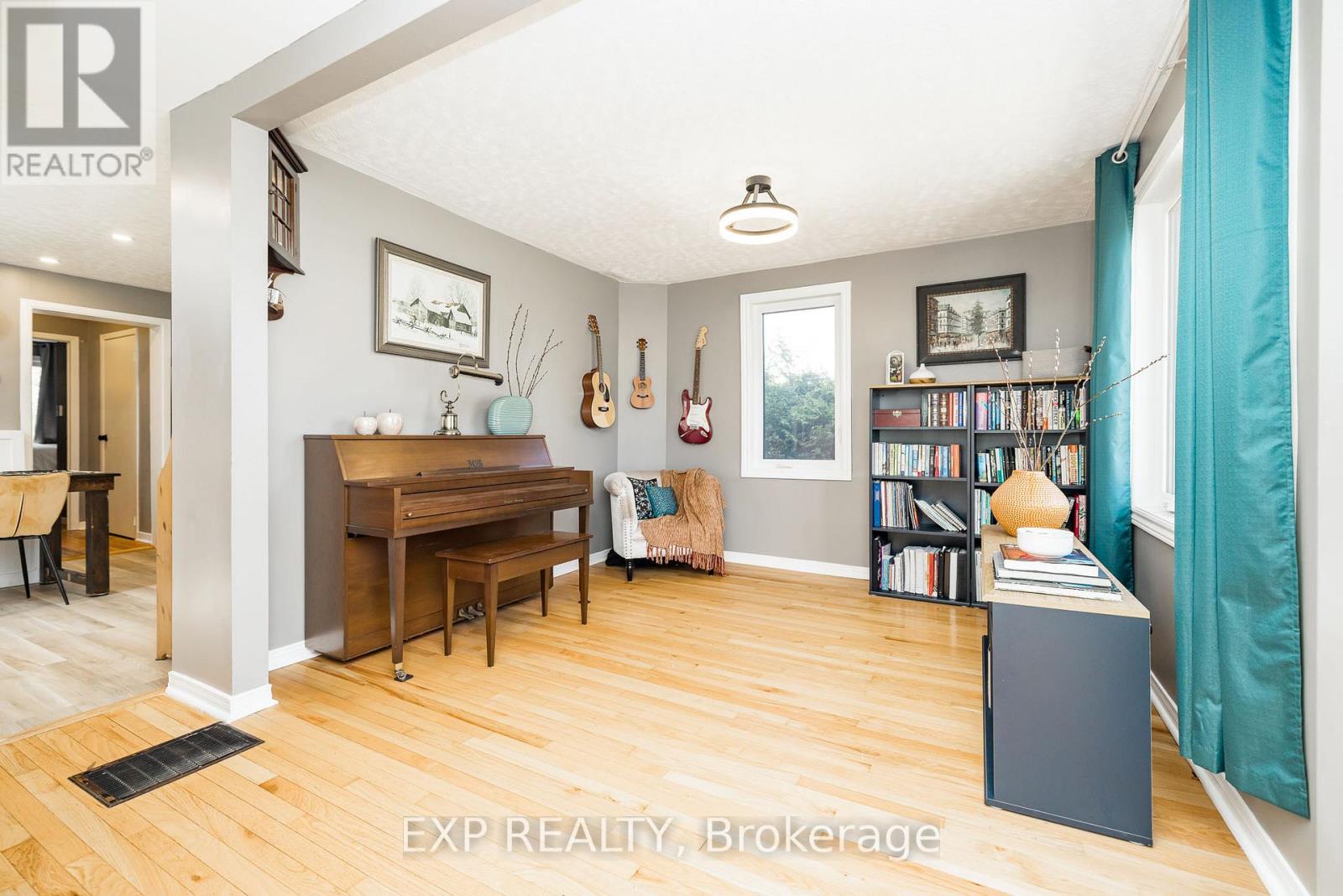 308 St George Street