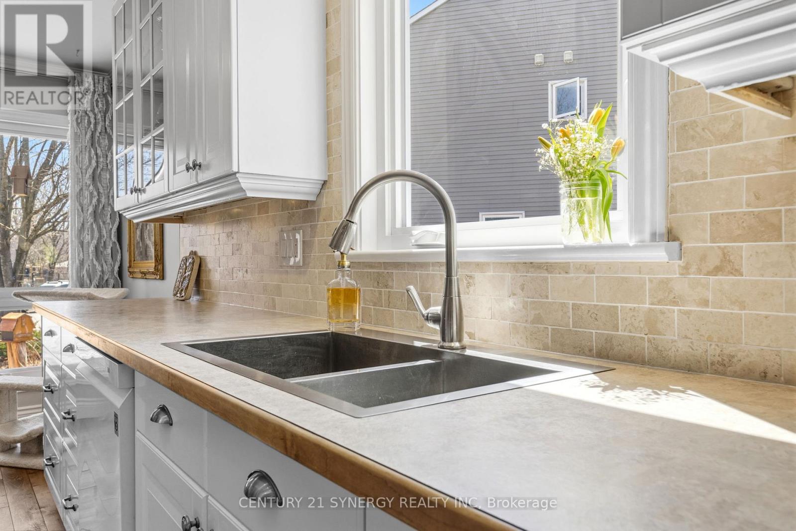 1491 Briarfield Crescent