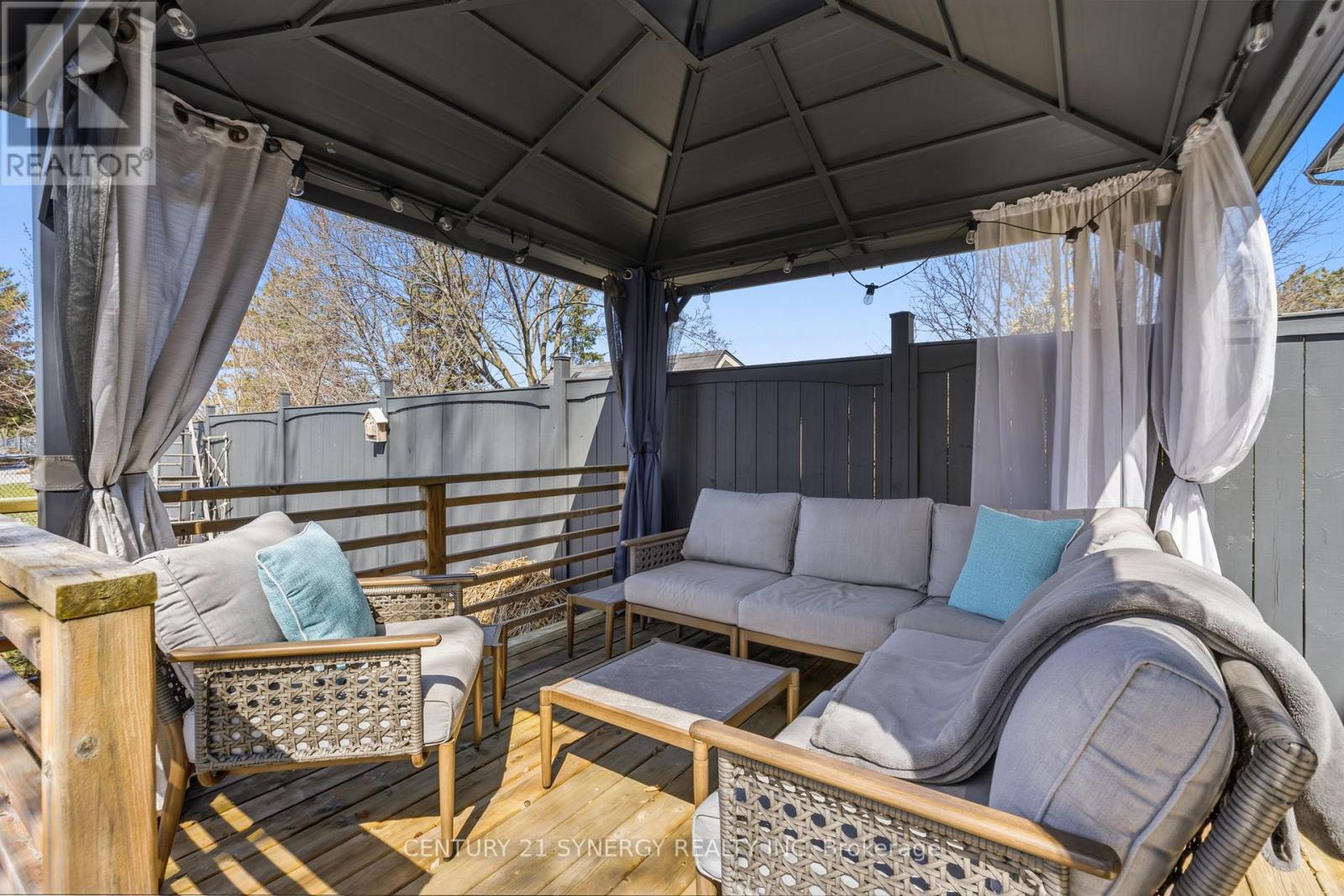 1491 Briarfield Crescent