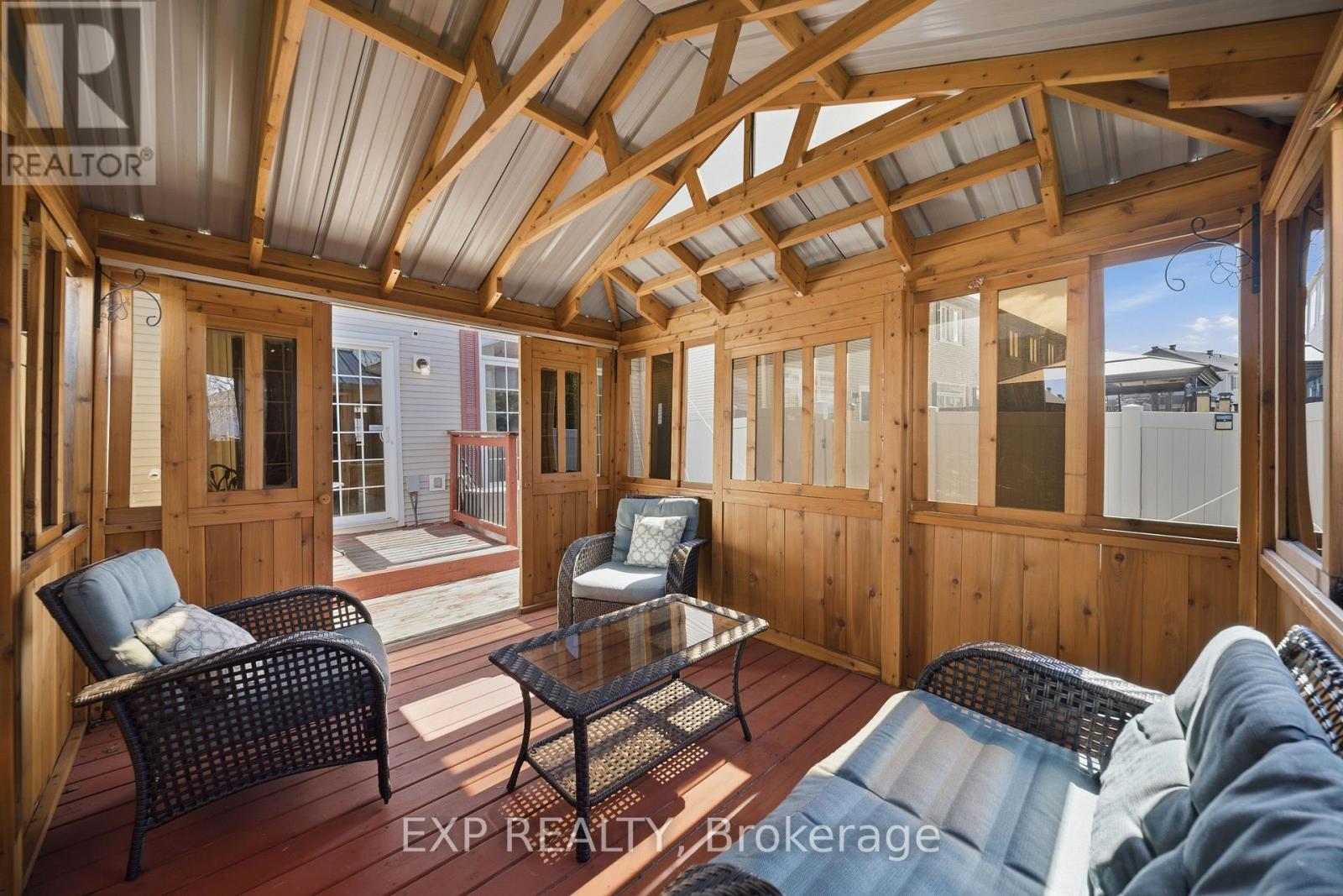 587 Pepperville Crescent