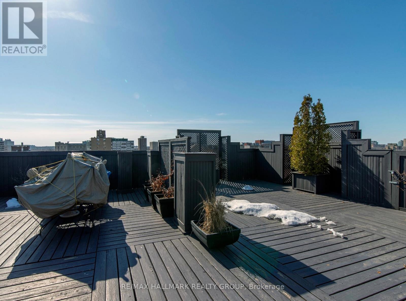 1c - 260 Metcalfe Street