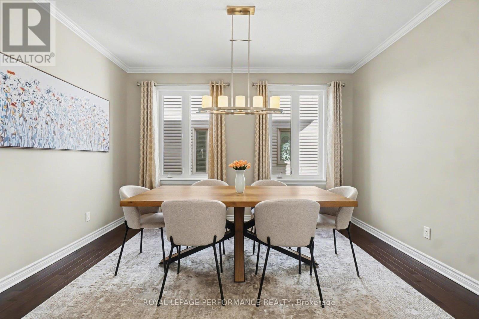 1828 Mickelberry Crescent