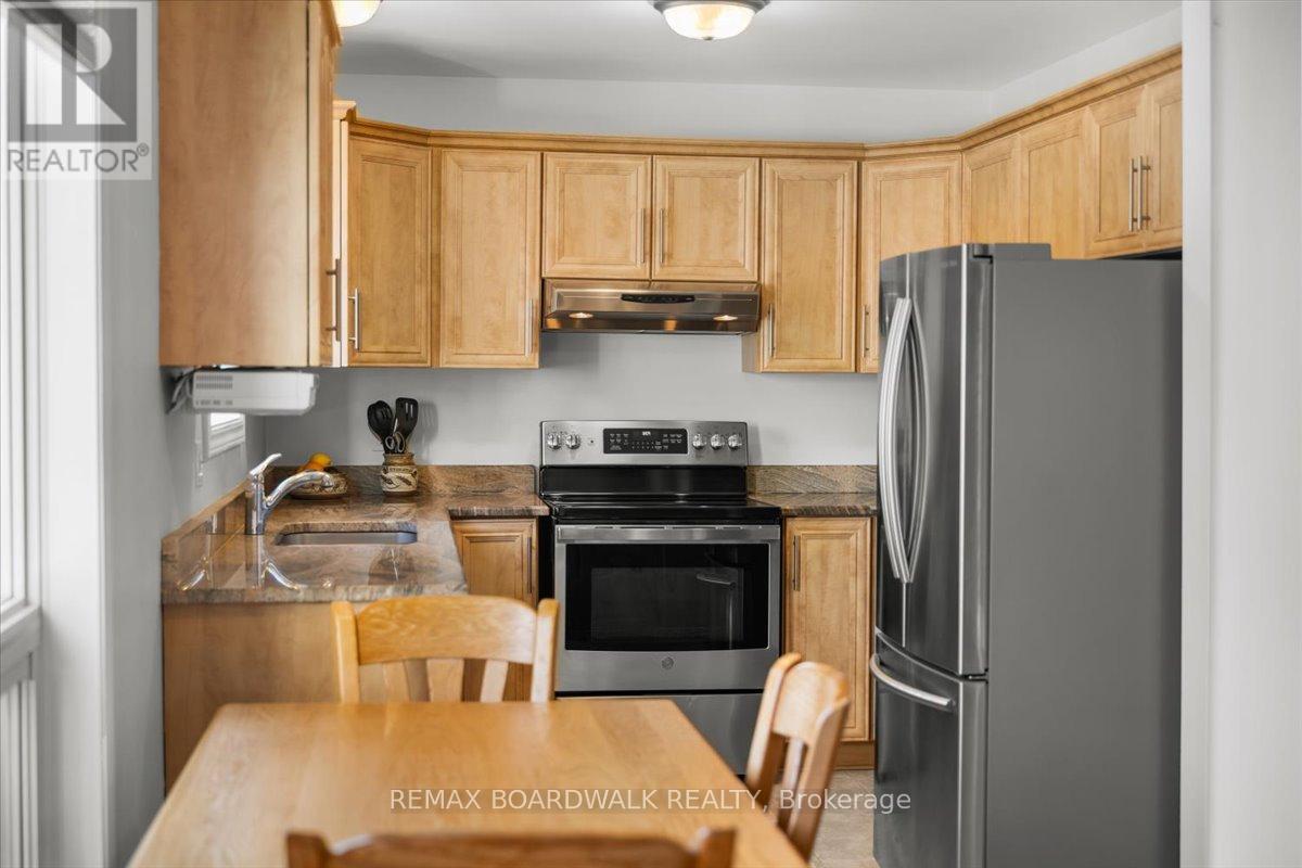 6241 St Albans Court