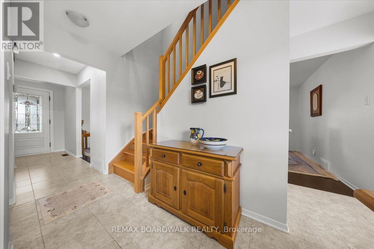 6241 St Albans Court