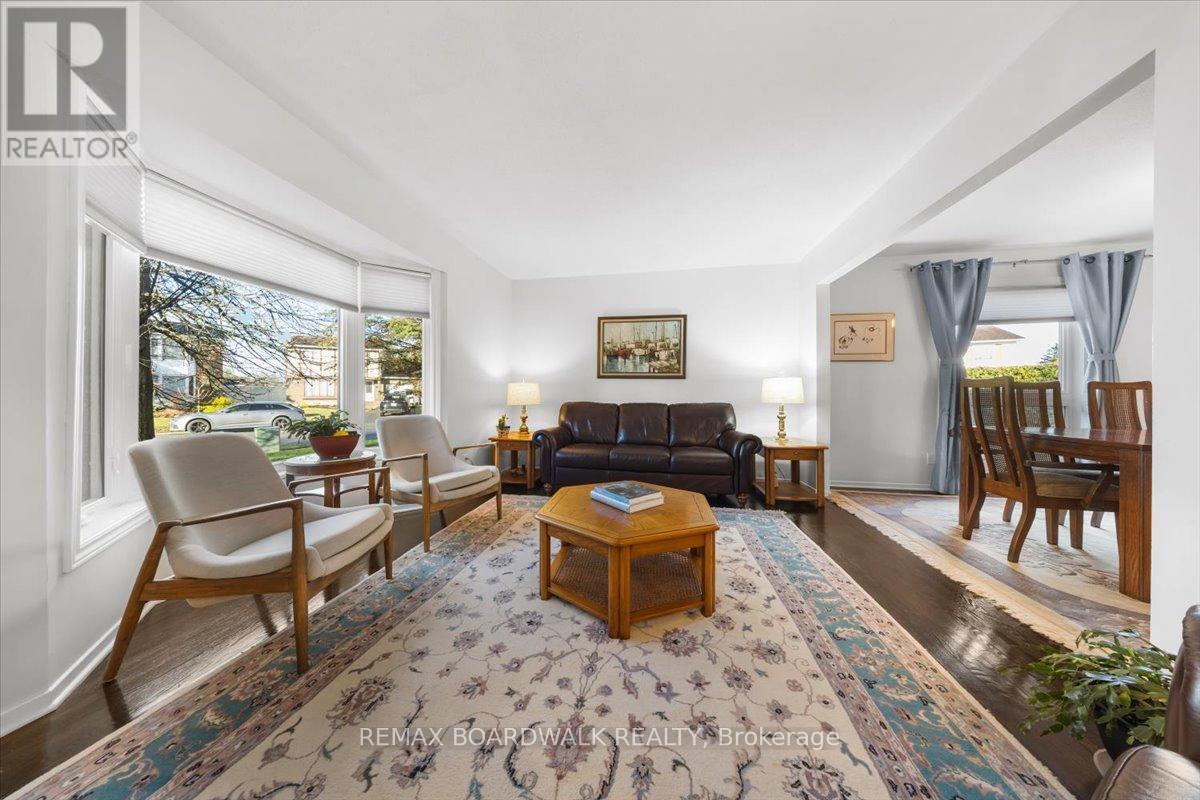 6241 St Albans Court