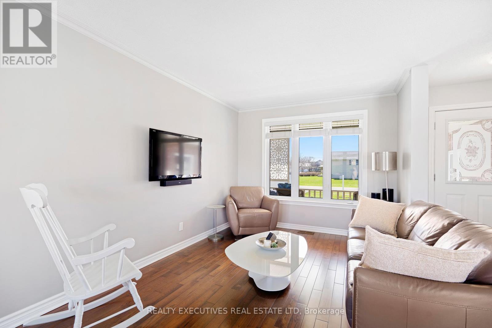 5520 Bridlewood Court