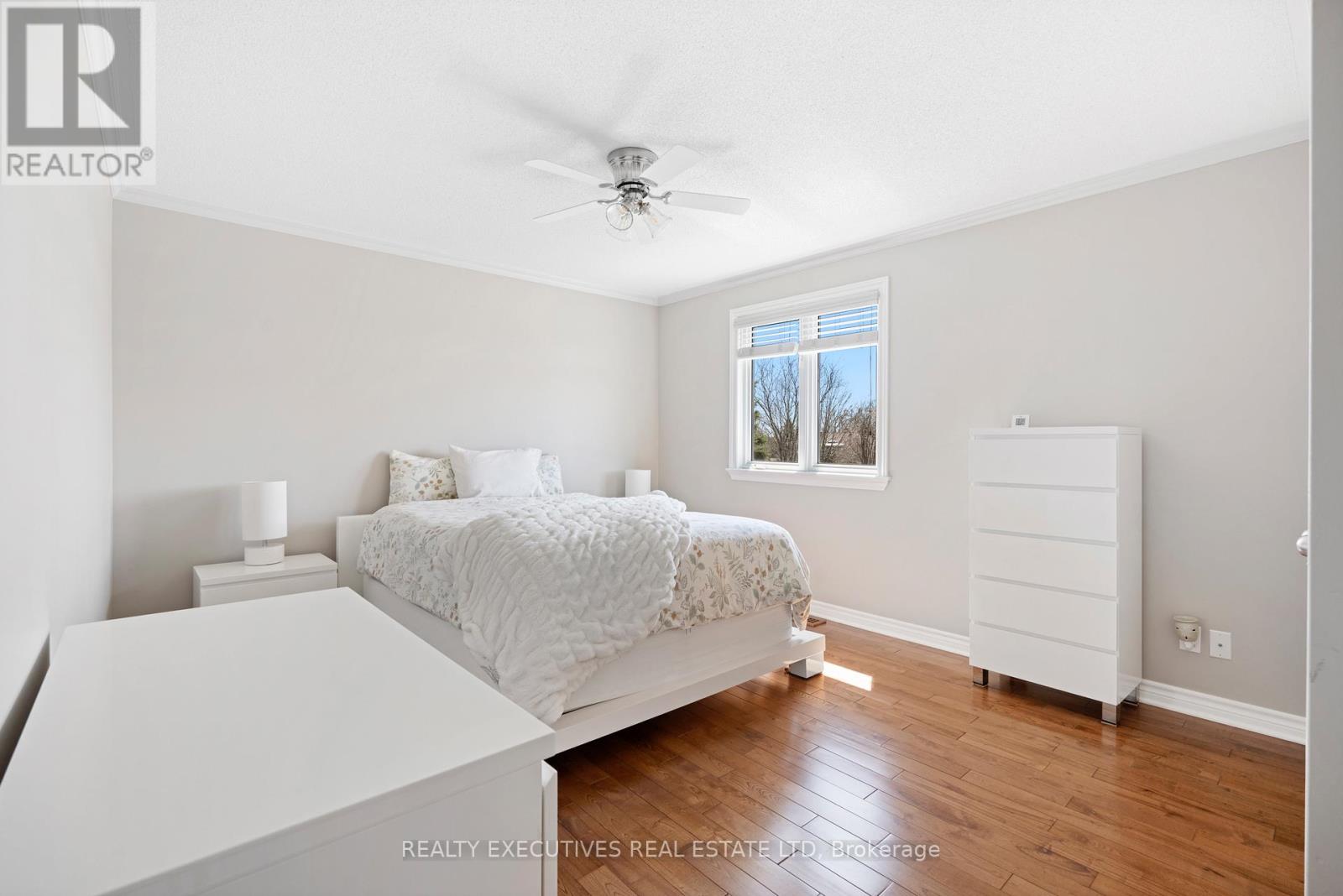 5520 Bridlewood Court