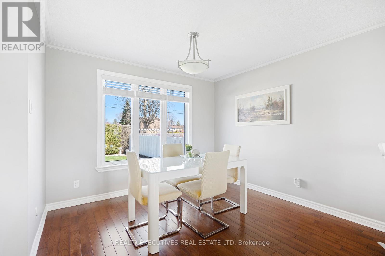 5520 Bridlewood Court